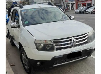 Teleguia Vendo Duster privilege 2.0 Mod.2013 4x4 gnc con navegador. vtv papeles al día. Tel.2262-335595