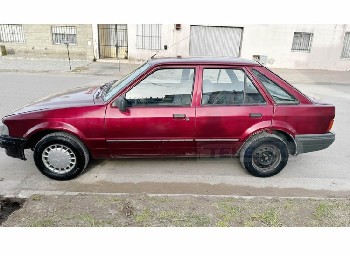 Teleguia Vendo Ford Escort Mod 94 impecable. Motor hecho nuevo (Audi 1.6), GNC, cubiertas y frenos nuevos.Detalles del modelo. Transferido si o si. Whatsapp 2262-587462