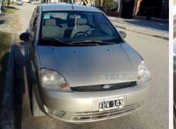 Teleguia Vendo Ford Fiesta Ambiente Mod.2006 VTV Neumaticos nuevos Alarma direccion calefaccion Titular sin deudas Tel.2262-503317