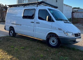 Teleguia Vendo Mercedes Benz Sprinter 313 titular, vtv, sin deudas, gomas michelin, 330.000km carroceria, 150.000km motor. Solo uso tipo motorhome. Tel: 2262-248264