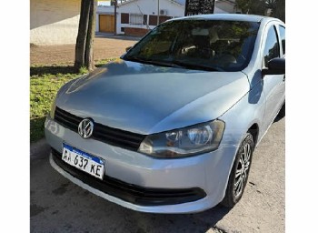 Teleguia Vendo no permuto Voyage 2016 130.000 kilómetros Tiene GNC. Con llantas 4 cubiertas nuevas. Tel.2262-405002