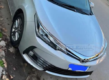 Teleguia Vendo Toyota Corolla Xei automatico Modelo 2018 75 mil. Kmts Tel.2262-64-3284